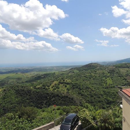 Casa Vacanza “Belvedere Sullo Ionio “ Rotondella المظهر الخارجي الصورة